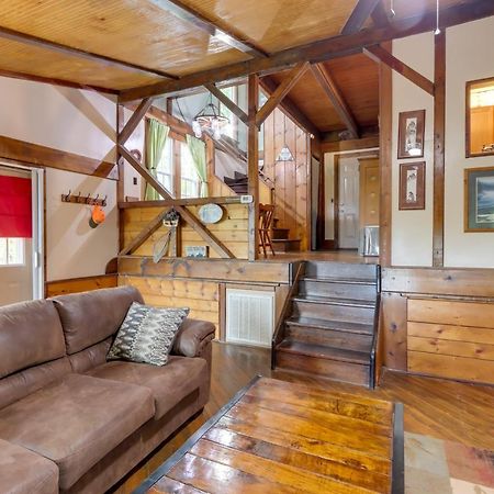 Mountaintop Ellijay Cabin With Private Hot Tub Eksteriør billede