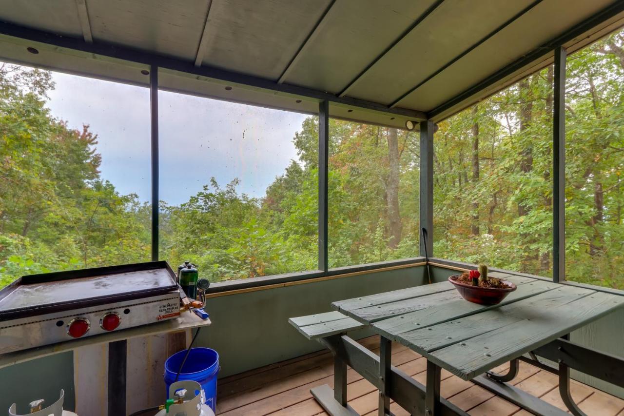 Mountaintop Ellijay Cabin With Private Hot Tub Eksteriør billede