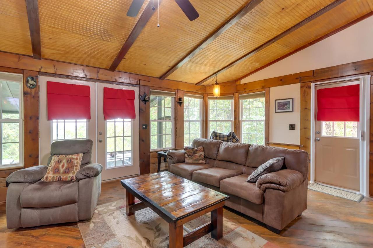 Mountaintop Ellijay Cabin With Private Hot Tub Eksteriør billede